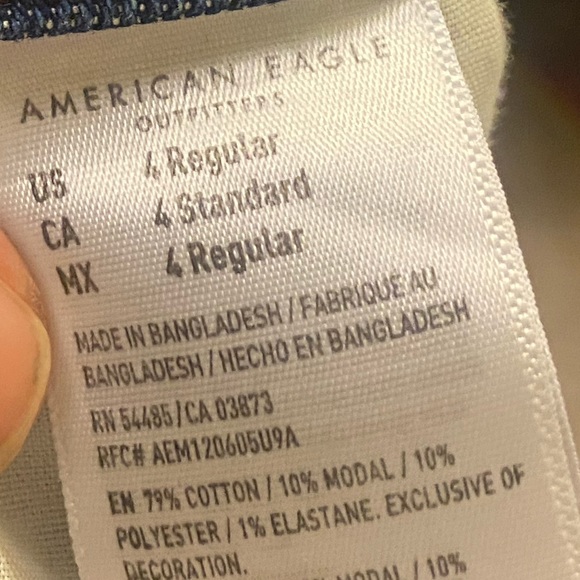 AEO mom jeans - Picture 2 of 9